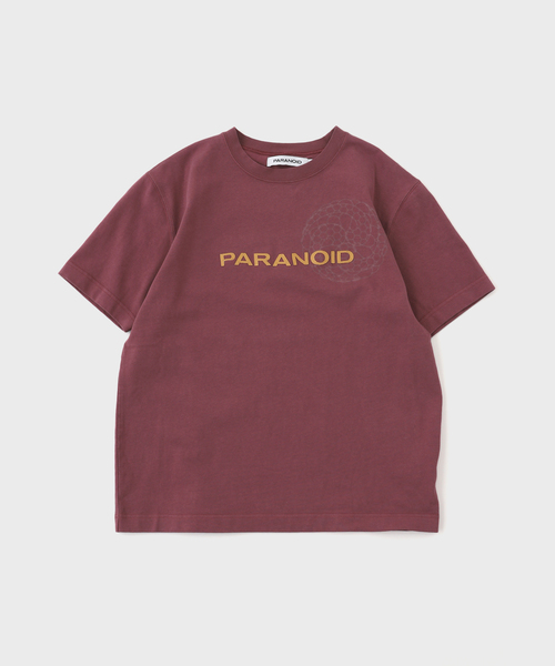 PARANOID(パラノイド)の「【PARANOID / パラノイド】レザー ロゴ パッチ Tシャツ(Tシャツ/カットソー・メンズ・マルーン/ボルドー/ホワイト系その他・LARGE/MEDIUM/SMALL)」の2枚目の写真