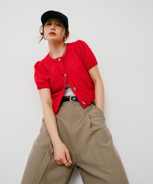 HANNE（アン）の「パフスリーブニットカーディガン（カーディガン/ボレロ・レディース・ベージュ/ネイビー/レッド・FREE）」の5枚目の写真