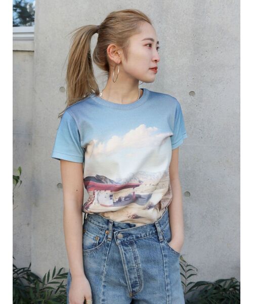 Ungrid（アングリッド）の「総柄フォトプリントTee（Tシャツ/カットソー・レディース・オレンジ/ブルー・FREE）」の16枚目の写真