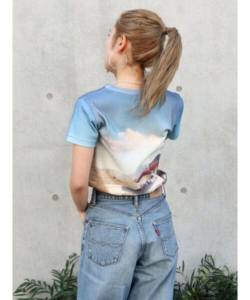 Ungrid（アングリッド）の「総柄フォトプリントTee（Tシャツ/カットソー・レディース・オレンジ/ブルー・FREE）」の17枚目の写真