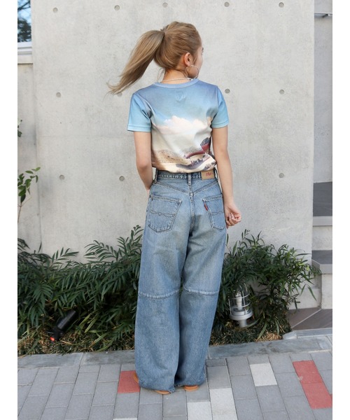 Ungrid（アングリッド）の「総柄フォトプリントTee（Tシャツ/カットソー・レディース・オレンジ/ブルー・FREE）」の6枚目の写真