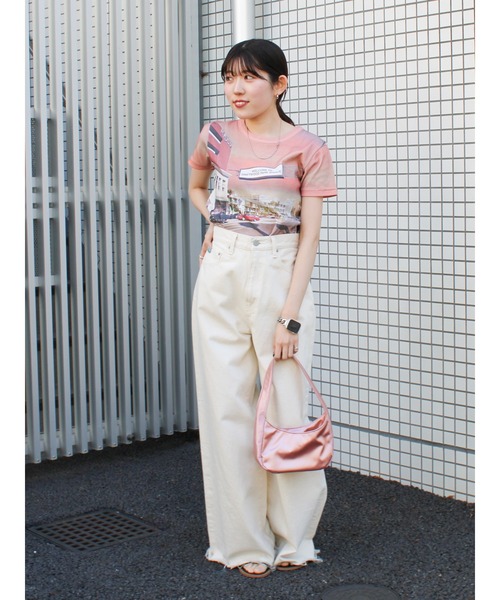 Ungrid（アングリッド）の「総柄フォトプリントTee（Tシャツ/カットソー・レディース・オレンジ/ブルー・FREE）」の11枚目の写真