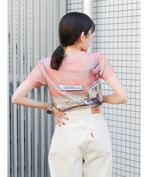 Ungrid（アングリッド）の「総柄フォトプリントTee（Tシャツ/カットソー・レディース・オレンジ/ブルー・FREE）」の14枚目の写真