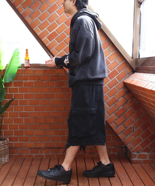 ８(eight)（エイト）の「クラッシュカーゴショーツ（カーゴパンツ・メンズ・グレー/ブラック・MEDIUM/LARGE）」の8枚目の写真