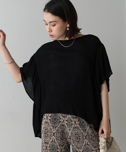 Bou Jeloud（ブージュルード）の「レーヨンクレープフレアスリーブブラウス（シャツ/ブラウス・レディース・ブラック/オフホワイト/イエロー・38）」の2枚目の写真