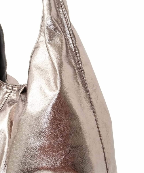 a.v.v（アーヴェヴェ）の「メタリックトート（トートバッグ・レディース・ブラック/ベージュ・38）」の18枚目の写真