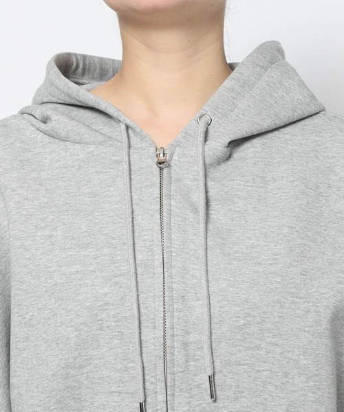 LOWRYS FARM（ローリーズファーム）の「ショートＺＩＰフーディ　 452865（パーカー・レディース・ブラック/グレー/イエロー・FREE）」の20枚目の写真