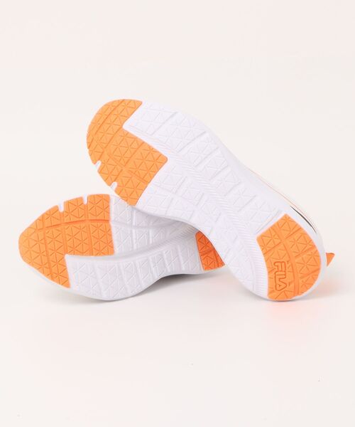 FILA(フィラ)の「【FILA】Eterno4 (ホワイト) FC-2218WHOR(スニーカー・メンズ・ホワイト・25.5cm/26.5cm/27.5cm/26.0cm/27.0cm/28.0cm)」の3枚目の写真