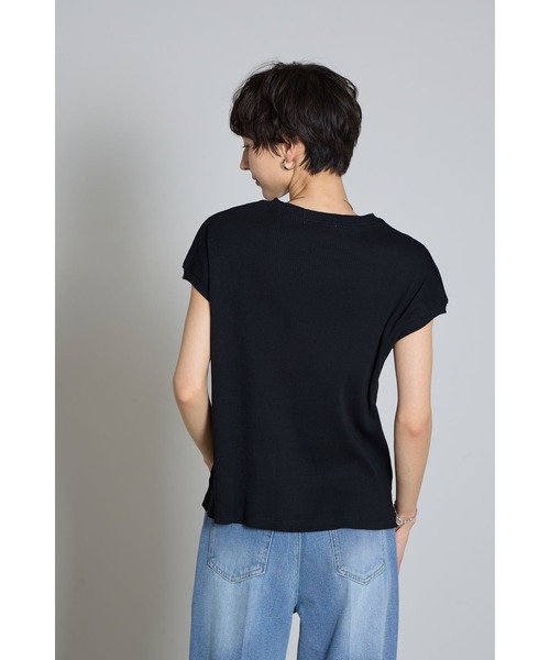 &. NOSTALGIA(アンドドットノスタルジア)の「フレンチスリーブリブTシャツ(Tシャツ/カットソー・レディース・ブラック/オフホワイト/チャコールグレー・M)」の15枚目の写真
