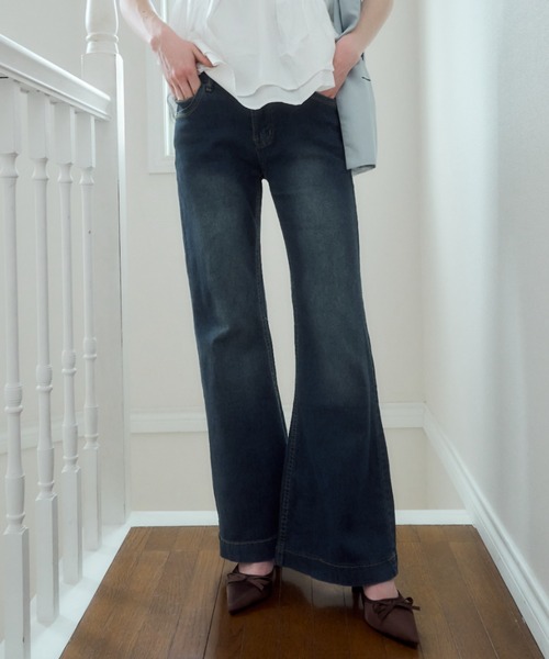 Birthday room（バースデイルーム）の「フレアデニムパンツ/flare denim pants（デニムパンツ・レディース・ブラック/インディゴブルー・FREE）」の16枚目の写真