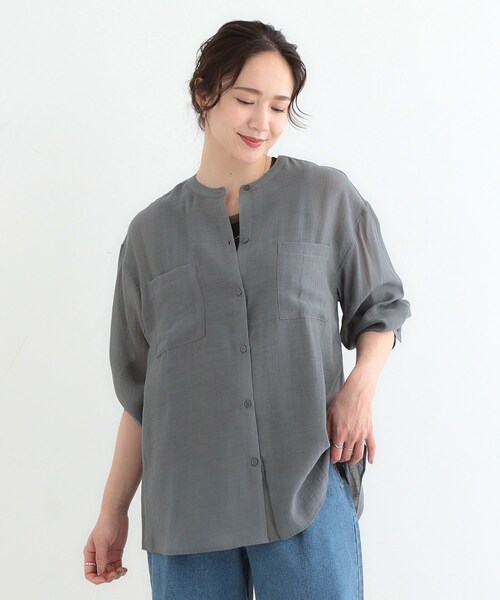 DRESKIP（ドレスキップ）の「【高レビュー】大人のシアー感 バンドカラーシャツ（シャツ/ブラウス・レディース・チャコールグレー/ナチュラル/イエロー系その他/ライトブルー/グリーン系/ピンク系・00）」の11枚目の写真