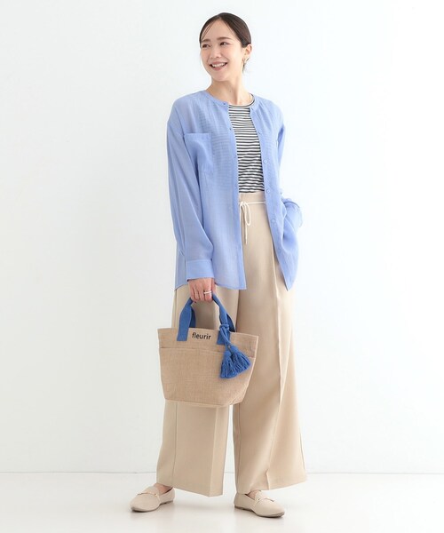 DRESKIP（ドレスキップ）の「【高レビュー】大人のシアー感 バンドカラーシャツ（シャツ/ブラウス・レディース・チャコールグレー/ナチュラル/イエロー系その他/ライトブルー/グリーン系/ピンク系・00）」の21枚目の写真