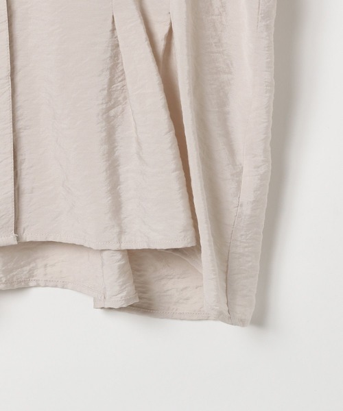 BAYFLOW（ベイフロー）の「タックデザインブラウス（シャツ/ブラウス・レディース・グレイッシュベージュ/ライトイエロー/ブラック・FREE）」の16枚目の写真