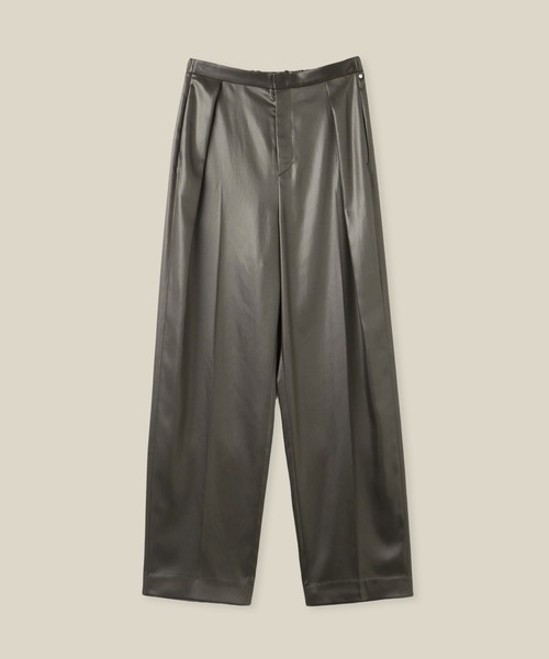 ROPE'（ロペ）の「【WEB・一部店舗限定】ブライトハンマーサテンテーパードパンツ/洗える（その他パンツ・レディース・ベージュ/カーキ・36/38）」の7枚目の写真