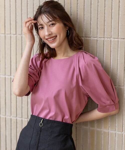 ANY SIS(エニィスィス)の「着映えタックスリーブ カットソー(Tシャツ/カットソー・レディース・ブラック系/ピンク系/ダークブラウン系/グリーン系/スカイブルー系/アイボリー系・0)」の6枚目の写真