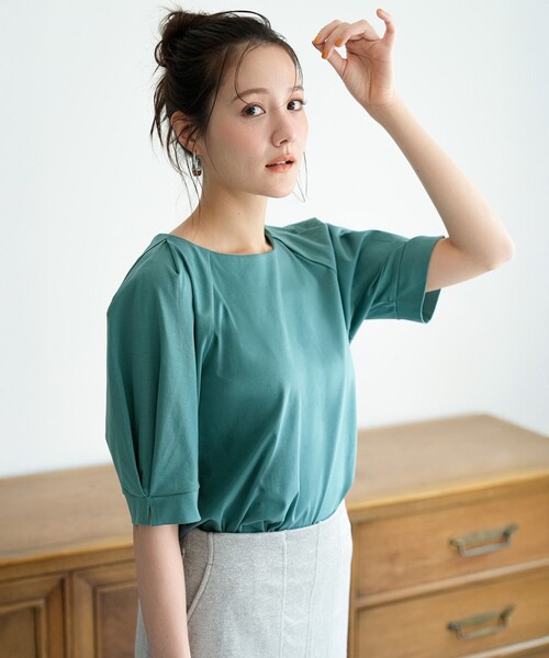 ANY SIS(エニィスィス)の「着映えタックスリーブ カットソー(Tシャツ/カットソー・レディース・ブラック系/ピンク系/ダークブラウン系/グリーン系/スカイブルー系/アイボリー系・0)」の7枚目の写真