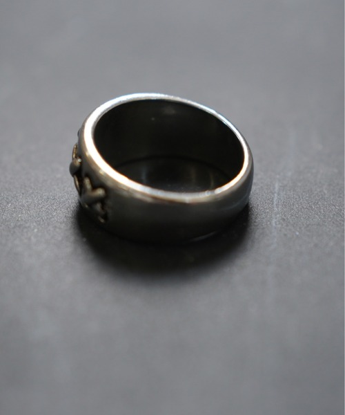 SPINNS(スピンズ)の「メタルリング/×(リング・メンズ・シルバー・18)」の2枚目の写真