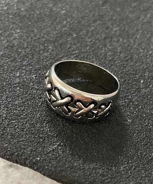 SPINNS(スピンズ)の「メタルリング/×(リング・メンズ・シルバー・18)」の5枚目の写真