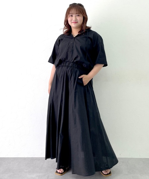 CHIC STYLE(シックスタイル)の「綿100%ローンフレアロングスカート<大きいサイズ有>シックスタイル(スカート・レディース・サックスブルー/ブラック・M/L/LL/3L/4L/5L)」の3枚目の写真