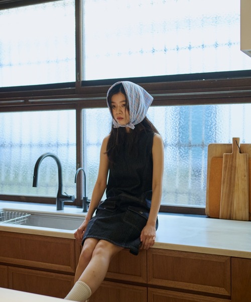 common gull products.（コモンガルプロダクツ）の「お利巧なデニムワンピース（ワンピース・レディース・ブラック系/インディゴブルー・MEDIUM/SMALL）」の8枚目の写真