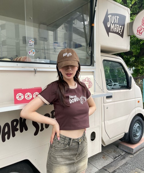 FOREVER 21(フォーエバー トゥエンティーワン)の「【Cafeコラボ】【PARK SIDE DONUTS】Tシャツ(Tシャツ/カットソー・レディース・ブラウン/ピンク・FREE)」の3枚目の写真