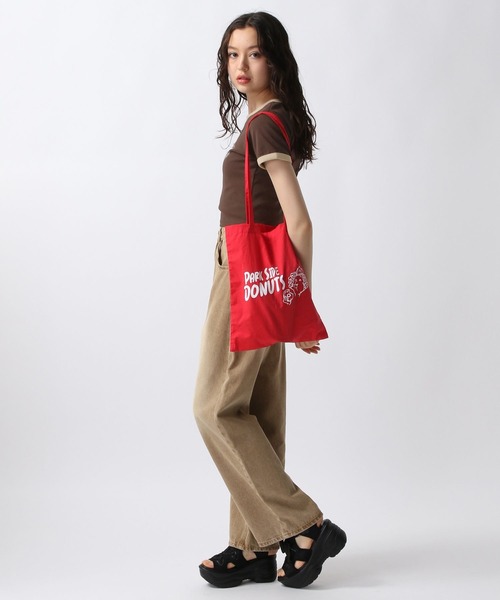 FOREVER 21(フォーエバー トゥエンティーワン)の「【Cafeコラボ】【PARK SIDE DONUTS】Tシャツ(Tシャツ/カットソー・レディース・ブラウン/ピンク・FREE)」の18枚目の写真