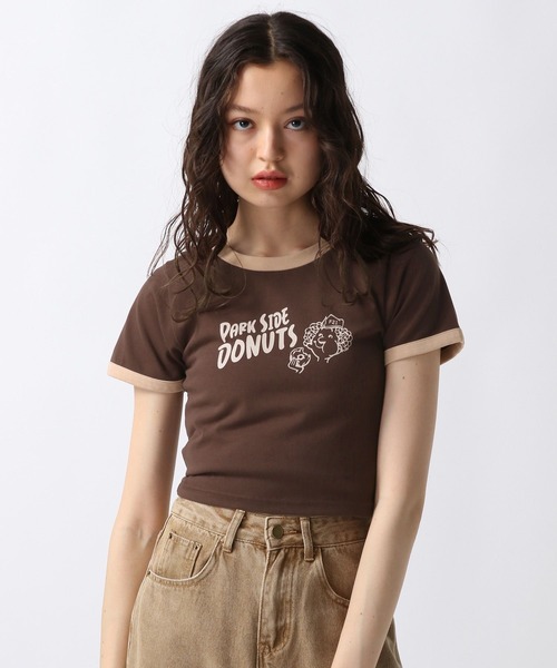 FOREVER 21(フォーエバー トゥエンティーワン)の「【Cafeコラボ】【PARK SIDE DONUTS】Tシャツ(Tシャツ/カットソー・レディース・ブラウン/ピンク・FREE)」の19枚目の写真