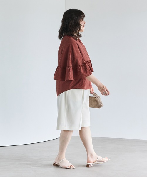 LAVEANGE（ラビアンジェ）の「【インフルエンサーコラボ】センタープレスショートパンツ（その他パンツ・レディース・オフホワイト/ブラック・M/LL/3L/4L/5L）」の10枚目の写真