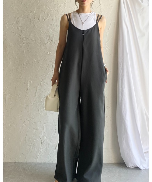 She's Closet(シーズクローゼット)の「【低身長向けサイズあり】ダブルストラップオールインワンキャミサロペット(サロペット/オーバーオール・レディース・アイボリー/ブラック/チャコールグレー・SHORT/FREE)」の17枚目の写真