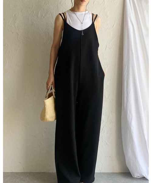 サロペット・オーバーオール・オールインワン Studio Doe Low Rise Cutout Jumpsuit Studio Doe Low Rise Cutout Jumpsuit - メルカリ