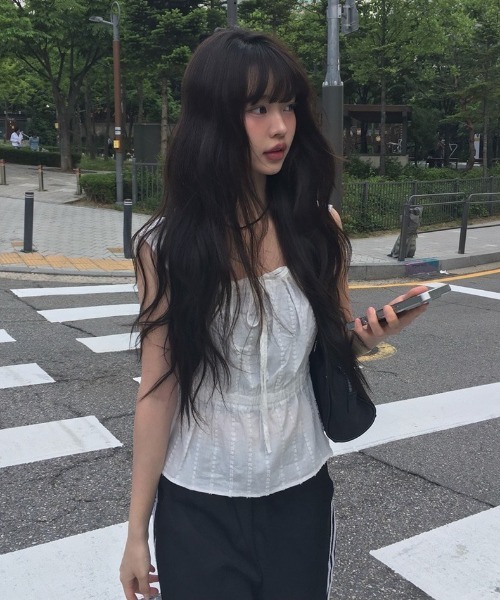 anyonemore（エニワンモア）の「リボン袖なしサマーペプラムブラウス（シャツ/ブラウス・レディース・ブラック/ホワイト・FREE）」の3枚目の写真