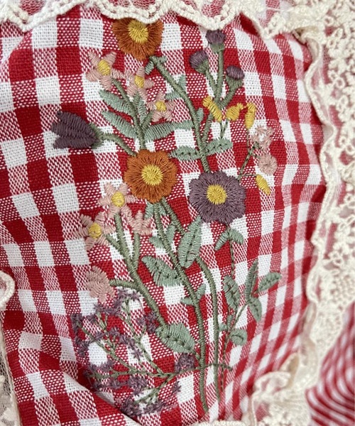 aimoha(アイモハ)の「レースフリル刺繍トートバッグ(トートバッグ・レディース・レッド/ブラック/ホワイト/ベージュ・FREE)」の16枚目の写真