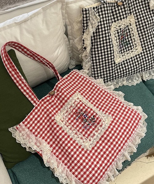 aimoha(アイモハ)の「レースフリル刺繍トートバッグ(トートバッグ・レディース・レッド/ブラック/ホワイト/ベージュ・FREE)」の17枚目の写真