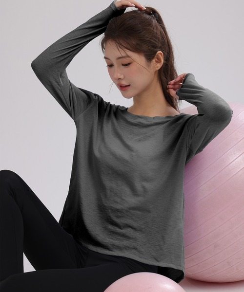 HYSSHOP（エイチワイエスショップ）の「【大きいサイズ有/吸汗速乾/ストレッチ有】長袖 バックスリット シアー トップス レディース[トレーニングウェア/ジムウェア/ピラティスウェア]（その他トップス・レディース・ブラック/グレー/ブルー/ホワイト/パープル・S/M/XL/L）」の16枚目の写真
