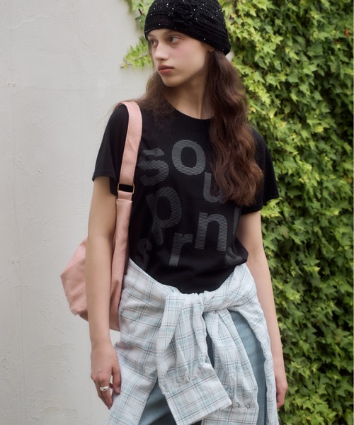 Birthday room(バースデイルーム)の「レタリングプリントT/Lettering Print T-Shirt(Tシャツ/カットソー・レディース・ブラック/ホワイト/サックスブルー・FREE)」の18枚目の写真