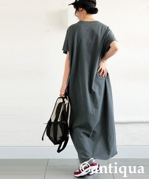 antiqua(アンティカ)の「ミニ裏毛ワンピース(ワンピース・レディース・ダークグレー/ブラック・ONESIZE)」の10枚目の写真