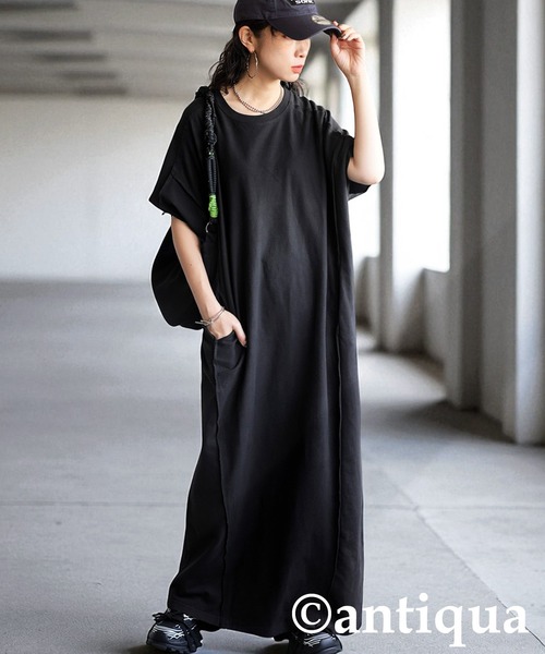 antiqua(アンティカ)の「ミニ裏毛ワンピース(ワンピース・レディース・ダークグレー/ブラック・ONESIZE)」の3枚目の写真