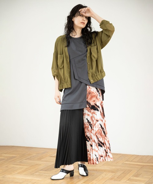 OSMOSIS（オズモーシス）の「シフォンギャザーブルゾン（ブルゾン・レディース・アイボリー/カーキ/ブラック・ONE SIZE）」の7枚目の写真