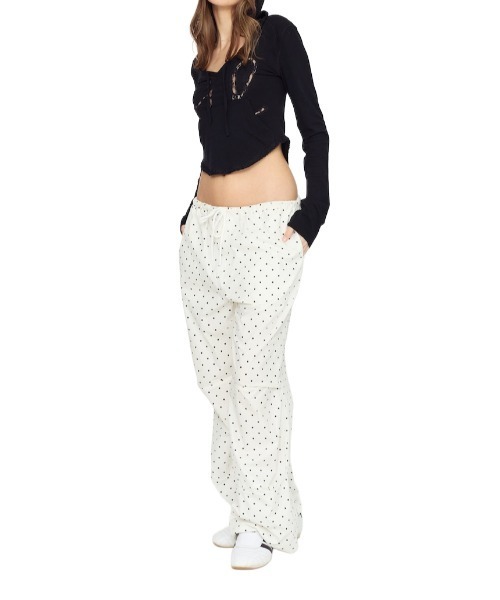 GLOWNY(グロウニ―)の「SUMMER TIME PARACHUTE PANTS(その他パンツ・レディース・ブラック/ホワイト系その他/ホワイト・SMALL/LARGE/MEDIUM)」の10枚目の写真