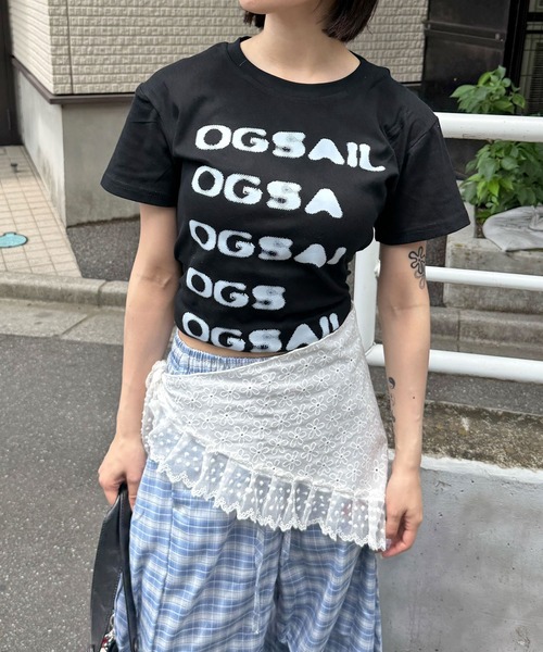 CERCA(チェルカ)の「【 MEMECLE / メメクル 】レタリング プリントロゴTシャツ(Tシャツ/カットソー・レディース・グレー/ブラック・S)」の19枚目の写真