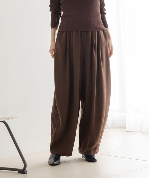 LOWRYS FARM（ローリーズファーム）の「ＴＲイージーコクーンパンツ　455481（その他パンツ・レディース・ブラック/その他/ブラウン/チャコールグレー・MEDIUM/LARGE）」の4枚目の写真