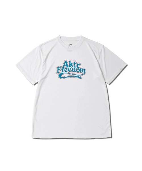 AKTR(アクター)の「AKTR FREEDOM LOGO SPORTS TEE(アクター フリーダム ロゴ スポーツティー)(Tシャツ/カットソー・メンズ・ブラック系/ホワイト系・MEDIUM/LARGE/X-LARGE/XX-LARGE)」の3枚目の写真