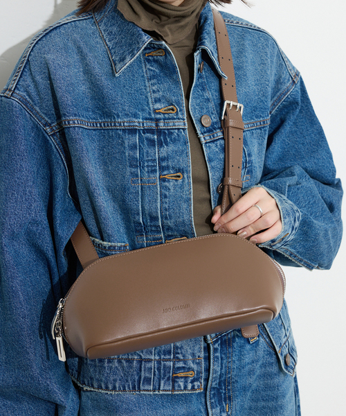 ADD CULUMN(アドカラム)の「ADD CULUMN/アドカラム FIGRE BODYBAG A25W02B399 ボディーバッグ(ショルダーバッグ・レディース・ブラウン/ブラック・FREE)」の4枚目の写真