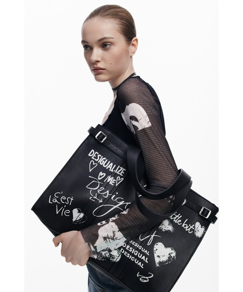 Desigual（デシグアル）の「手書き風落書きプリントフェイクレザーショッパーバッグ ブラック（ハンドバッグ・レディース・ブラック・FREE）」の7枚目の写真