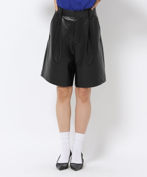 HEREIAM(ヘレイアム)の「【HEREIAM】この秋、マストバイ!ハーフレザーパンツ(その他パンツ・レディース・ブラック・SMALL/MEDIUM)」の8枚目の写真