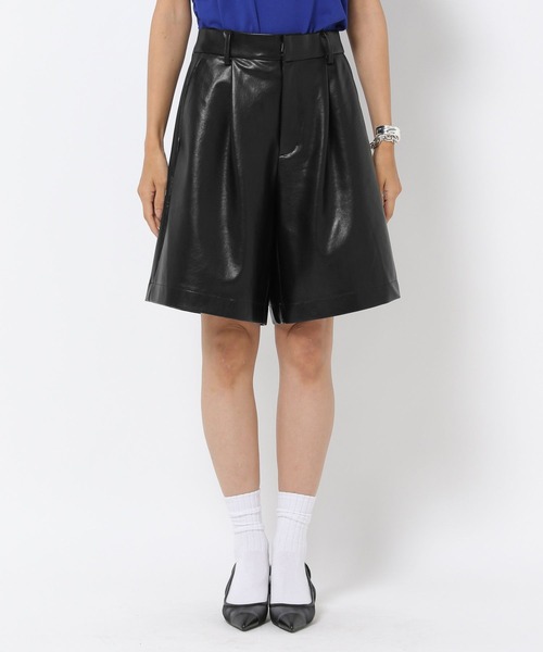 HEREIAM(ヘレイアム)の「【HEREIAM】この秋、マストバイ!ハーフレザーパンツ(その他パンツ・レディース・ブラック・SMALL/MEDIUM)」の12枚目の写真