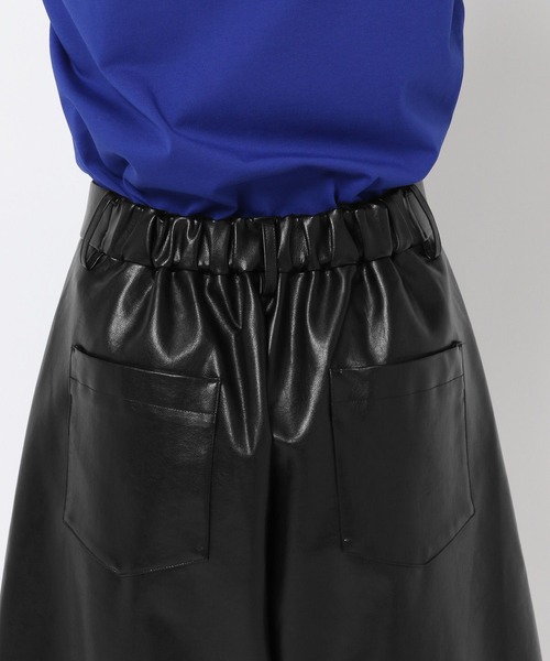 HEREIAM(ヘレイアム)の「【HEREIAM】この秋、マストバイ!ハーフレザーパンツ(その他パンツ・レディース・ブラック・SMALL/MEDIUM)」の15枚目の写真