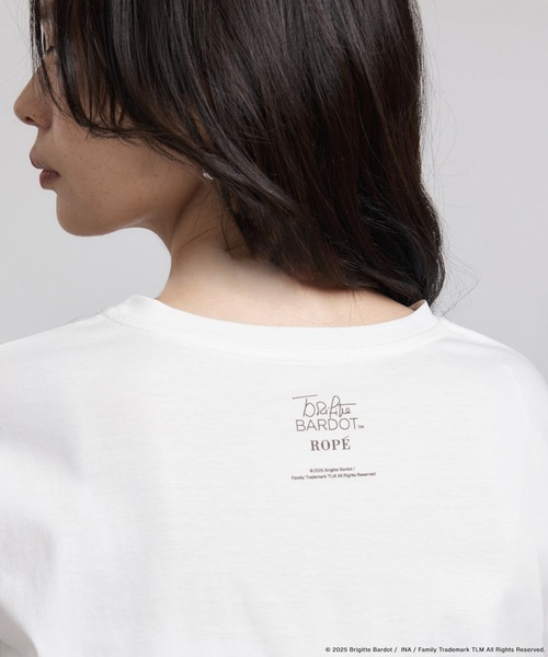 ROPE'（ロペ）の「【Brigitte Bardot×ROPE'・コラボ】プリント半袖T-shirt【洗える・洗濯耐久性・接触冷感】（Tシャツ/カットソー・レディース・ホワイト系その他/ホワイト・FREE）」の16枚目の写真