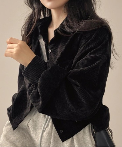 cammie(キャミー)の「ボリュームスリーブコーデュロイシャツ(シャツ/ブラウス・レディース・ブルー/モカ/ブラック・FREE)」の6枚目の写真