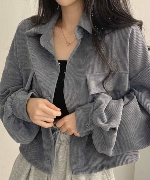 cammie(キャミー)の「ボリュームスリーブコーデュロイシャツ(シャツ/ブラウス・レディース・ブルー/モカ/ブラック・FREE)」の14枚目の写真